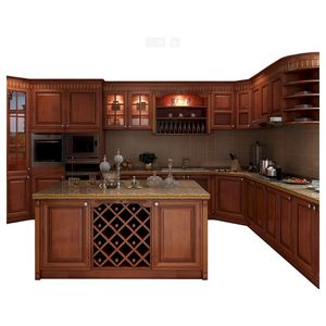 Mobili da Cucina Classici Europei in Legno Naturale, Design con Accenti Antichi per Ristrutturazione di Cucine Interne in Appartamenti Urbani a Più Piani - Product Image 2