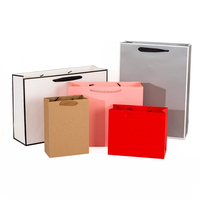 Sac en papier cartonné blanc de luxe avec poignée en ruban, sacs cadeaux personnalisés imprimés pour boutique, bijoux, cosmétiques