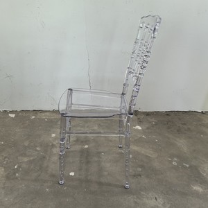 Vente chaude une pièce en résine transparente chaise napoléon chaise chiavari chaise de mariage en résine de cristal - Product Image 3