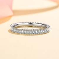 BAOXING Bague de fiançailles classique pour femme en argent sterling 925 avec moissanite couleur D, bijoux de mariage