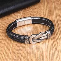 Nouveau design personnalisé Bracelet pour homme en cuir bicolore Bracelet tendance à boucle magnétique en acier inoxydable