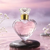 Vente en gros de flacons de parfum en verre en forme de cœur de 50 ml de qualité supérieure