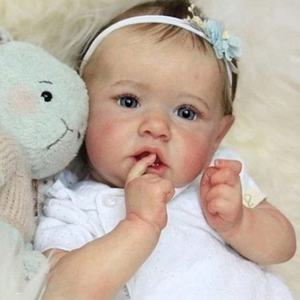 Poupée Bébé Reborn Réaliste Fille Ellis 50 cm Éveillée Adorable avec Cheveux Bruns - Product Image 6