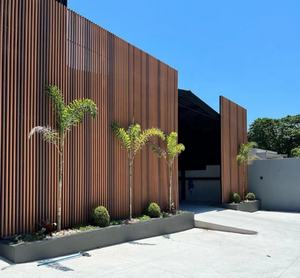 Paneles de Pared Exteriores de WPC de Estilo Europeo Moderno, Efecto Fluorescente, Diseño Impermeable, Protección Contra Termitas, Uso Comercial, 5 Años de Garantía AOLO - Product Image 2