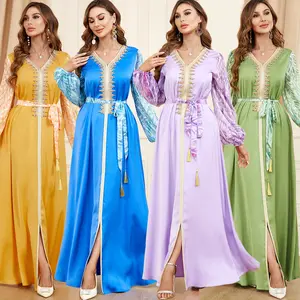 Wholesale Muslim Ethnic Maxi Dress for Women Chic Gold Tape Trim Beaded V Neck Long Sleeve Arab Moroccan Jalabiya Dubai Kaftan