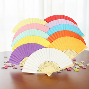 مروحة يد ورقية قابلة للطي بتصميم مخصص، بأضلاع من الخيزران مقاس 21 سم، محمولة ومناسبة للدعاية والإعلان والرسم عليها بنفسك لمهرجانات الريف - Product Image 5