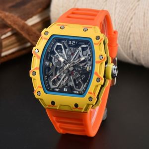 Nuevo Reloj de Cuarzo para Hombre con Diseño de Barril Resistente al Agua y Combinación de Colores - Product Image 1