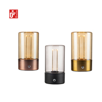Lampe de table de bureau sans fil de style minimaliste veilleuse LED à intensité variable pour la décoration de la chambre à coucher