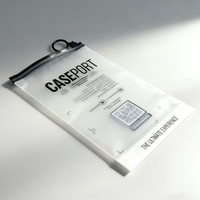 Pochette refermable transparente givrée en PVC pour accessoires électroniques - Pochette zippée avec boucle de suspension pour étui de téléphone et câbles