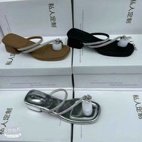 Sepatu Kerja Wanita Model XLX003 Ukuran 35-40 Model Cantik Lucu Grosir Fashion Wanita Penambah Tinggi 5.38 Dolar