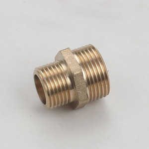 Adaptador de latón de 6 a 4 pulgadas con doble rosca macho, conector reductor para tuberías de fontanería - Product Image 1