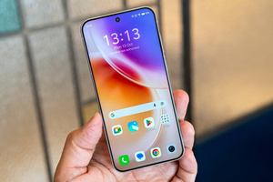 สมาร์ทโฟนรุ่น Vo X300 หน้าจอ AMOLED 6.31 นิ้ว 120Hz กล้อง 200MP แบตเตอรี่ 6040mAh รองรับการชาร์จเร็ว ชิปเซ็ต Dimensity 9400 ระบบปฏิบัติการ Android 16 รองรับ 5G - Product Image 2