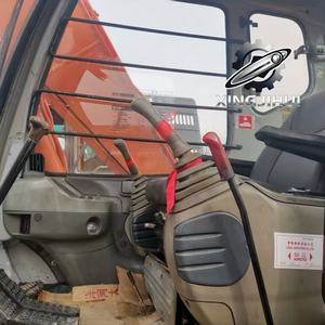 Excavatrice d'occasion Hitachi EX120, marque japonaise d'origine, 12 tonnes, sur chenilles en caoutchouc, taille moyenne, modèle 2022, godet de 0,6 m, moteur Yanmar - Product Image 3