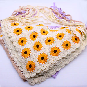 عصابة رأس كورية محبوكة للفتيات مع ثلاثية الأقحوان أنيقة وحلوة من الترتر للحقائب - Product Image 2