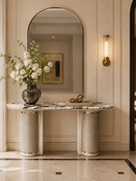 Console d'entrée de style italien, table d'appoint de salon, plateau en marbre, rangement ouvert, décorative et sophistiquée