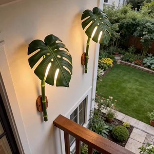 Lampe murale LED extérieure étanche à l'effigie de Monstera Deliciosa pour villa, hôtel, jardin, terrasse, cour et aménagement paysager - Product Image 3
