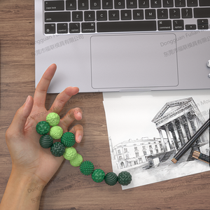 Lot de 6 balles sensorielles magnétiques en silicone de qualité alimentaire sans BPA, jouets de voyage pour la salle de classe, à presser pour apaiser l'autisme - Product Image 2