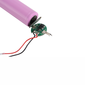 Batterie Li-ion certifiée KC 3C 18650 3.7V 2200mAh Roofer 18650 Batteries rechargeables - Product Image 2