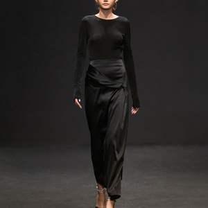 กระโปรงผ้าซาตินคลุมเข่าแฟชั่นสตรี, กระโปรงผ้าซาตินผ้าซาตินผ้าซาตินผสมทรงหลวมด้านหน้าเสื้อผ้าของผู้หญิงที่ทันสมัย - Product Image 6