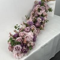 Chemin de table de fleurs artificielles de luxe pour la décoration commerciale – Fournisseur pour commandes en gros