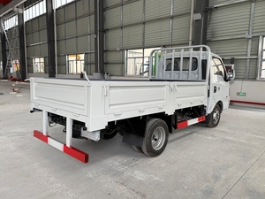 Camionnette de transport de marchandises Dongfeng 3 tonnes, économique, diesel et essence, pour le transport de marchandises agricoles et de vergers. - Product Image 4