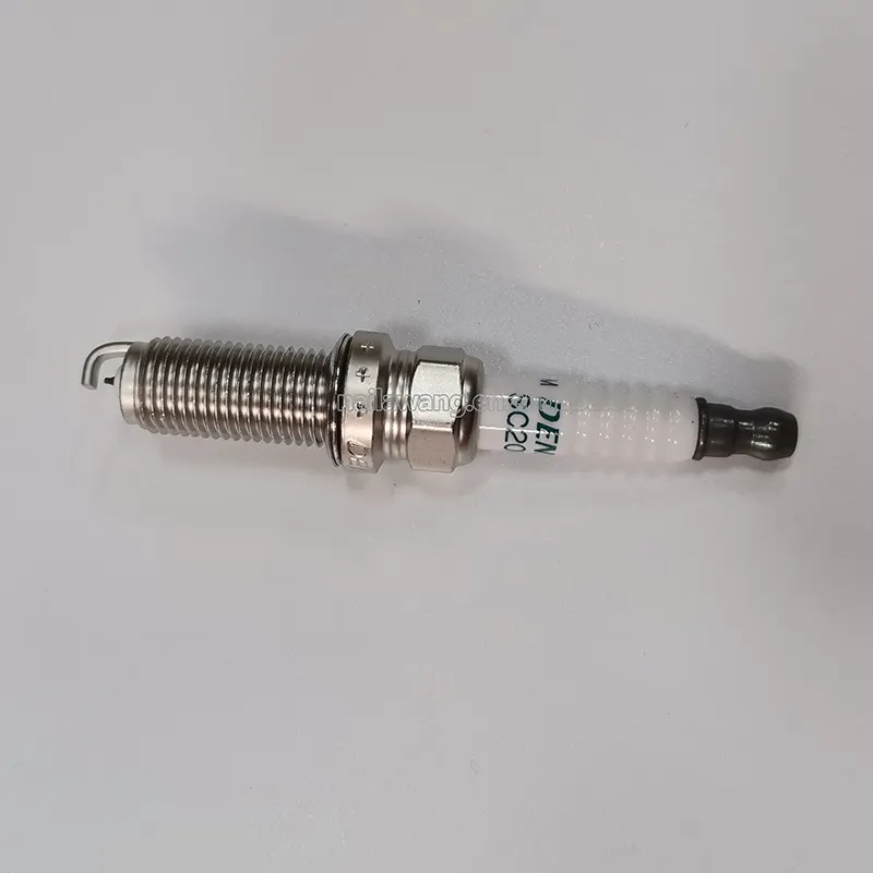 China Power Auto Engine Ignition Spare Part 90919-01253 SC20HR11 Iridium Spark Plug