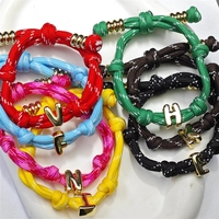Pulsera Ajustable Tejida con Cuerda de Colores y Letra Personalizada, Regalo de San Valentín o Navidad para Mujer, Certificada por la CE