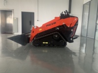 Mini-chargeuse sur chenilles Kubota à moteur diesel, pour travaux agricoles, terrassement et aménagement paysager