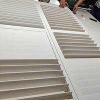 Vente en gros usine de stores de fenêtre en PVC imitation bois, style traditionnel, à ouverture horizontale, pour intérieur