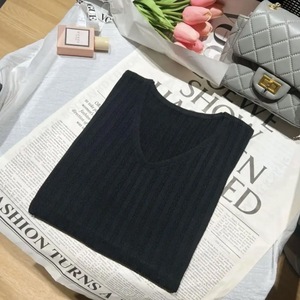 Summer Loose Fitting Sleeveless Knitted <b>Vest</b> 2026 New <b>Top</b> Ice <b>Silk</b> Camisole Versatile V-Neck - Product Image 3
