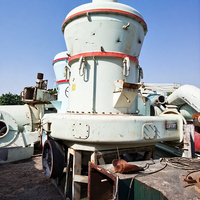 Broyeur Raymond haute capacité HK-6R4427 18-28TPH pour le broyage industriel de poudre de calcaire à usage industriel