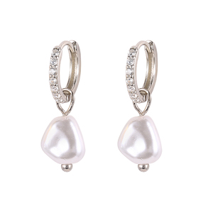 Pendientes de Aro Barrocos con Cristales de Imitación y Perlas de Agua Dulce, Chapados en Oro de 18k, Marca CANNER - Product Image 2