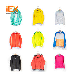 Ropa usada asequible de alta calidad-Ideal para boutiques y tiendas - Product Image 3