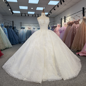 Robe de mariée de luxe Dy8503 sans manches, col cœur, couleur bonbon, ornée de sequins et de perles, style princesse, avec traîne chapelle - Product Image 6
