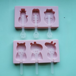Moule à glace en silicone sans BPA, motif dessin animé, pour bâtonnets de crème glacée, fabrication maison, qualité alimentaire, avec couvercle et bâtonnets - Product Image 4