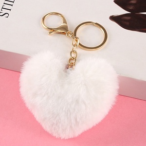 <span class=keywords><strong>Porte</strong></span>-clés en fourrure 8CM en gros, avec pompon en fausse fourrure moelleux, motif dessin animé, pour sac de voiture, et pompon cœur bébé - Product Image 3