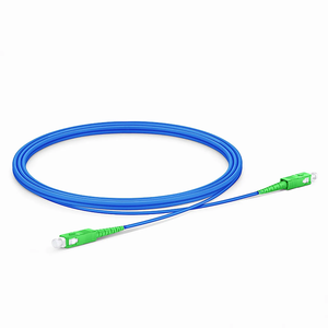 Vente en gros en usine <span class=keywords><strong>Fibre</strong></span> blindée monomode Simplex 3mm SC APC à SC APC pour le remplacement ou l'extension de la <span class=keywords><strong>fibre</strong></span> <span class=keywords><strong>Internet</strong></span> domestique - Product Image 2