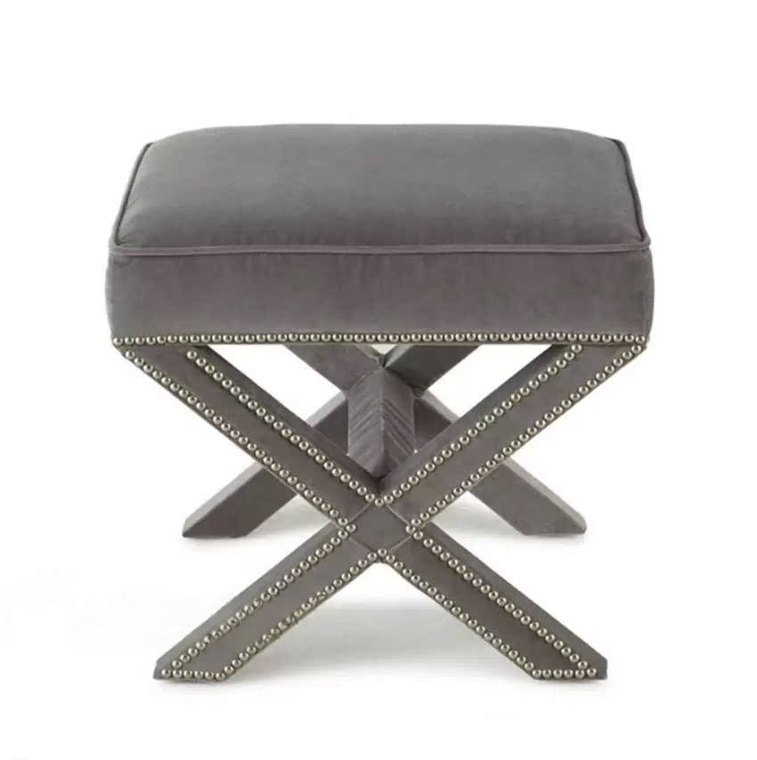 Yicheng Modern Nordic Rivet Shoe Changing Fashionable Simple Dressing Stool Small Bedroom Leisure Stool for Sale
