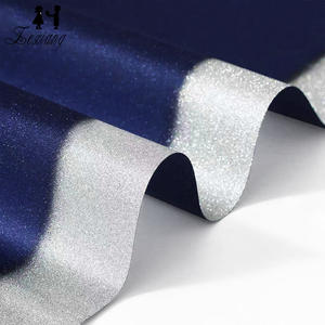 <span class=keywords><strong>Film</strong></span> argenté brillant Star Era, recyclable, luxe <span class=keywords><strong>l</strong></span>éger, haut <span class=keywords><strong>de</strong></span> gamme, matériaux d'emballage pour bouquets <span class=keywords><strong>de</strong></span> fleurs, design floral - Product Image 3