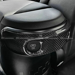 Cache-prise USB arrière en carbone sec premium, type adhésif, pour Hyundai Ioniq 5N (modèles N uniquement) 2022-2025, intérieur de siège arrière EV. - Product Image 3