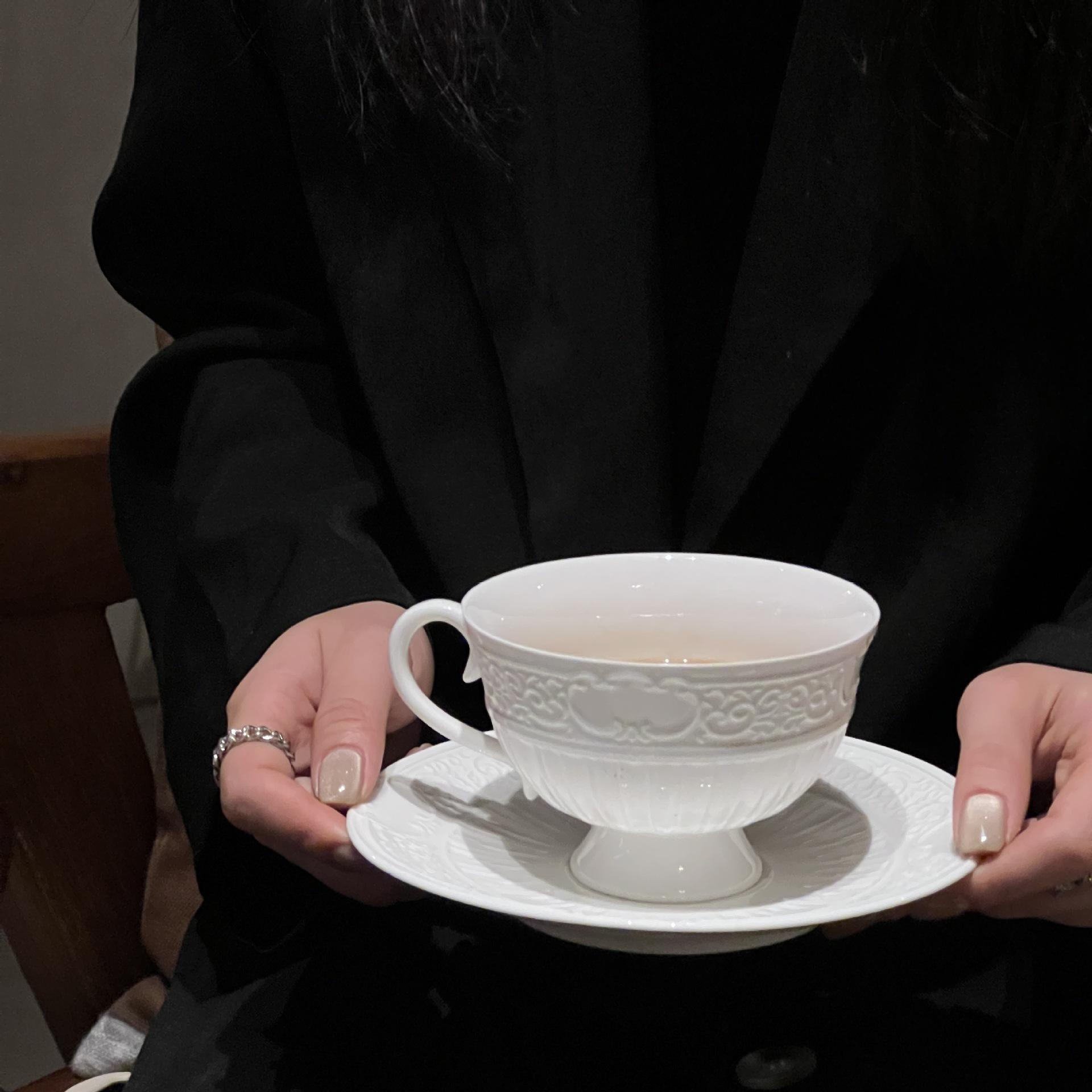 Highball cups and plates