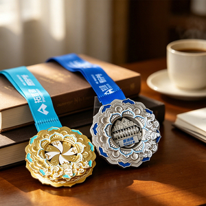 Medalla <span class=keywords><strong>de</strong></span> Metal Personalizada OEM, Medalla <span class=keywords><strong>de</strong></span> Primera <span class=keywords><strong>Clase</strong></span> <span class=keywords><strong>de</strong></span> Aleación <span class=keywords><strong>de</strong></span> Zinc Fundida a Presión con Cinta - Product Image 5