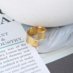 <span class=keywords><strong>Bague</strong></span> Yin Yang personnalisée en acier titane pour femme, style français, design de niche, demi-plaqué <span class=keywords><strong>or</strong></span>, inaltérable, bijoux de mode - Product Image 5