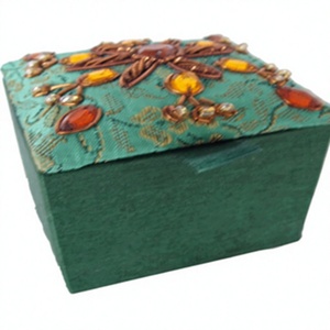 Handmade <b>Rectangular</b> Green Brocade Eco-friendly Silk Embroidery Box Floral Design Cotton Fabric Home Decoration Accessory - Product Image 1