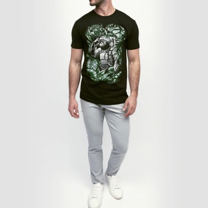 เสื้อยืดคอกลมทรงโอเวอร์ไซส์สำหรับผู้ชาย ผลิตจากผ้าคอตตอนผสม พิมพ์ลายดิจิทัล รับผลิตจำนวนน้อย (MOQ ต่ำ) - Product Image 3