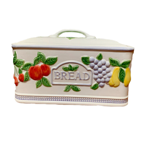Contenitore per Pane in Ceramica Bianca Vintage con Coperchio Decorato a Rilievo con Motivi Fruttati - Product Image 6