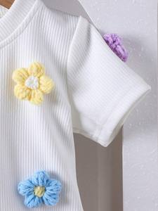 Completo Estivo Due Pezzi per Bambine, Design <span class=keywords><strong>Casual</strong></span> e Carino con Fiori 3D, Top in Cotone e Gonna Plissettata a Maniche Corte - Product Image 5