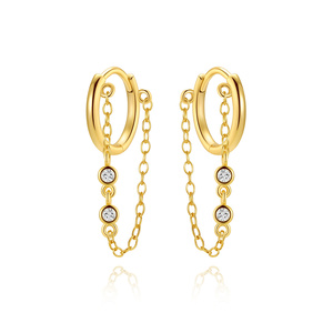 Boucles d'oreilles élégantes en argent S925 plaqué or, design classique avec pampilles en CZ, créoles et manchettes pour femme, bijoux de mode - Product Image 4