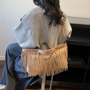 <span class=keywords><strong>Bolso</strong></span> Grande Retro con Asas y Borlas para Mujer, Estilo Salvaje, Gamuza, Gran Capacidad, <span class=keywords><strong>Bolso</strong></span> de Hombro, <span class=keywords><strong>Bolso</strong></span> Tote 2026, Bolsos de Diseñador de Lujo - Product Image 6