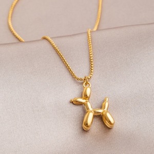 Collar con Colgante de Perro Globo, Divertido y Elegante, Regalo <span class=keywords><strong>para</strong></span> Amantes de los Animales, Collar de Acero Inoxidable Chapado en Oro de 18K - Product Image 1